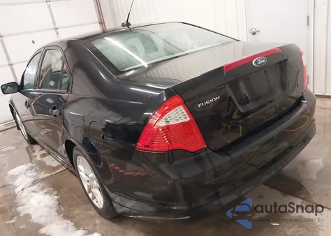 2012 Ford Fusion S from USA, damaged, VIN 3FAHP0GA0CR129301